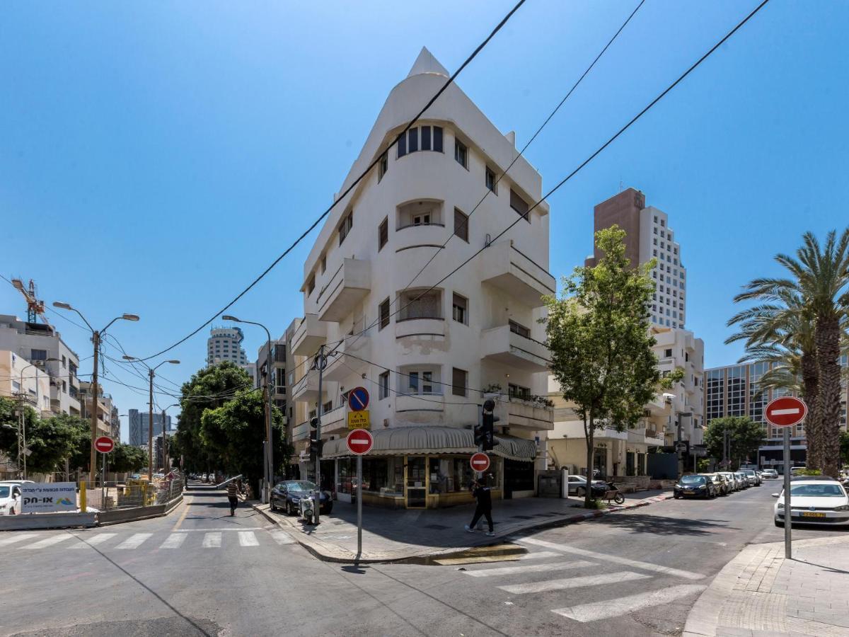 1B Patio Beach House Premium Location W/2 Balcony 텔아비브 외부 사진