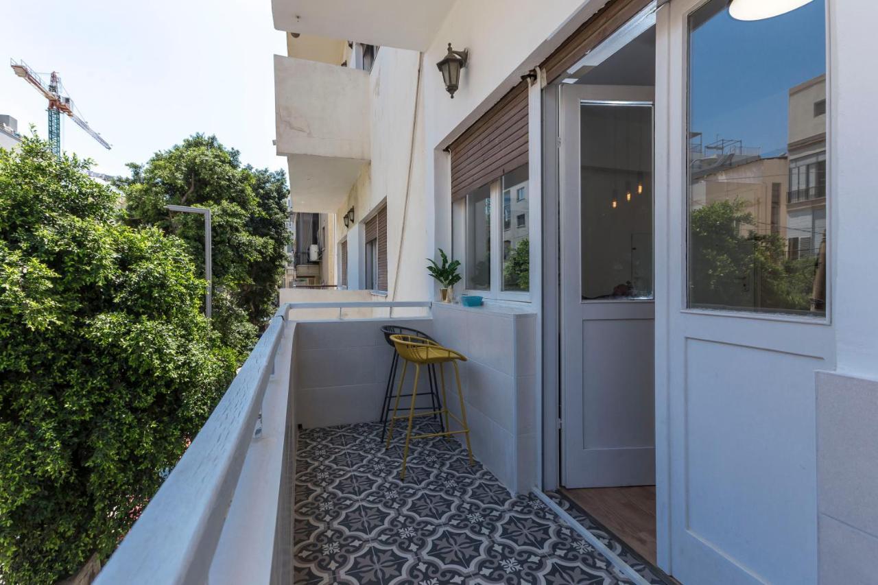 1B Patio Beach House Premium Location W/2 Balcony 텔아비브 외부 사진